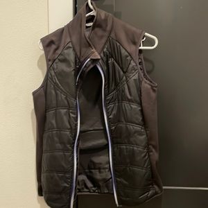 Athleta thin layer vest. Medium
